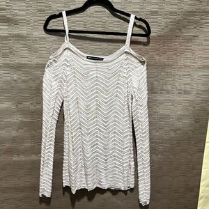 Women off the shoulder light weight sweater top